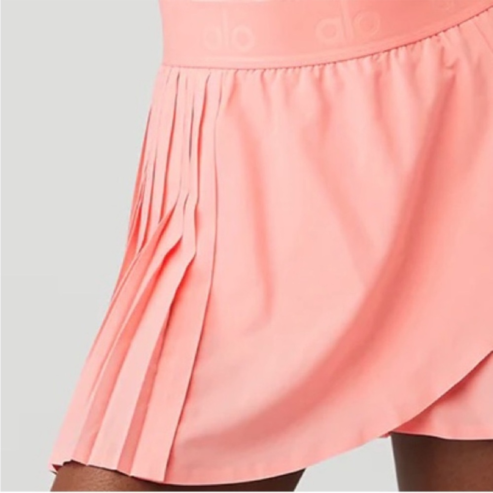 ALO Yoga Women's Pink Skirt